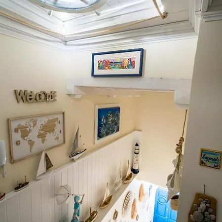 La Casa Di Nonna Piera بيت ضيافة *